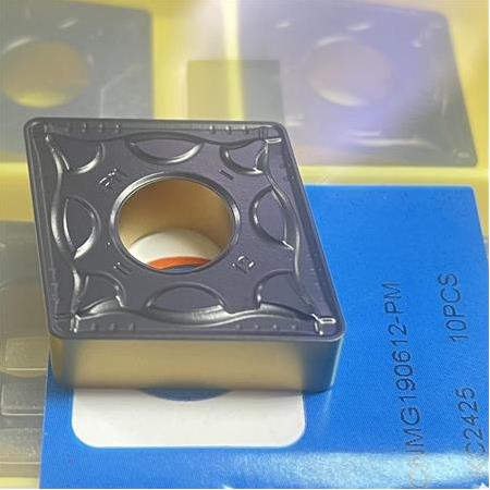 CNMG 190612 PM KC2425